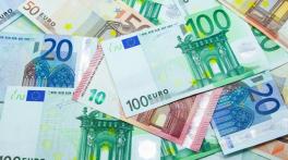 Euro Approaches a Critical Crossroads as Economic Trends, Central Bank Policy, and Global Market Forces